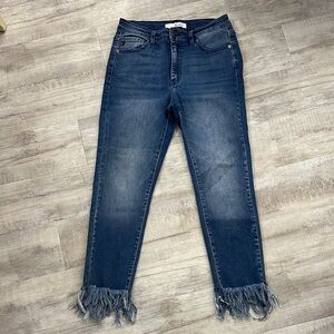 KanCan Blue Frayed Hem Ankle Jeans- size 9/28